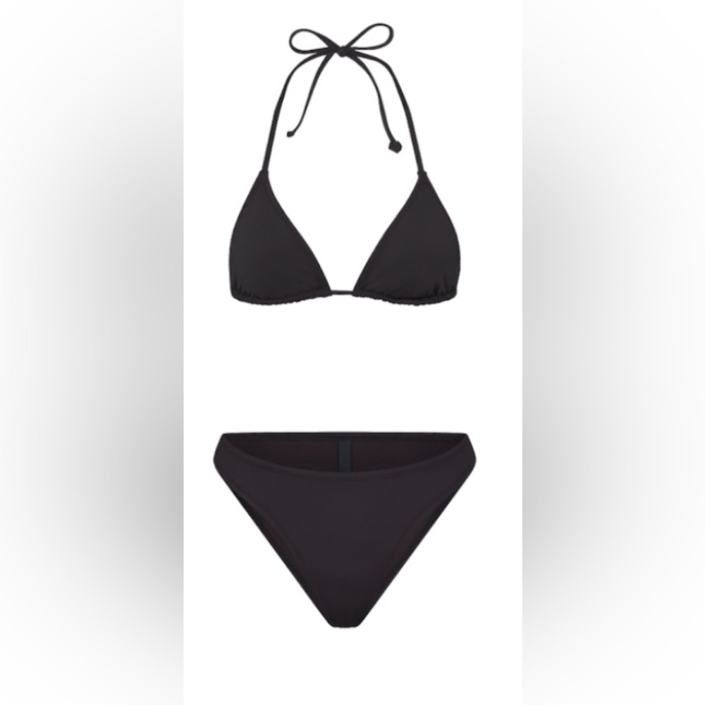 Skims Bikini